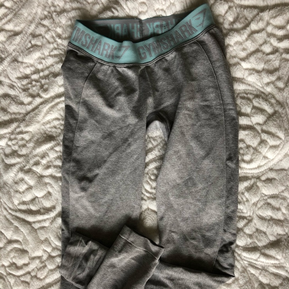 GYM SHARK FLEX LEGGINGS